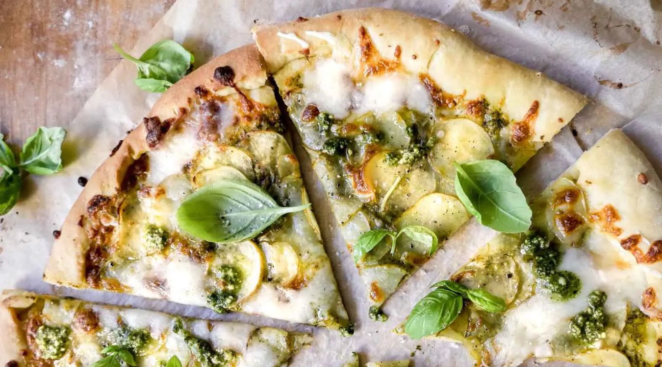 kartoffelpizza-opskrift