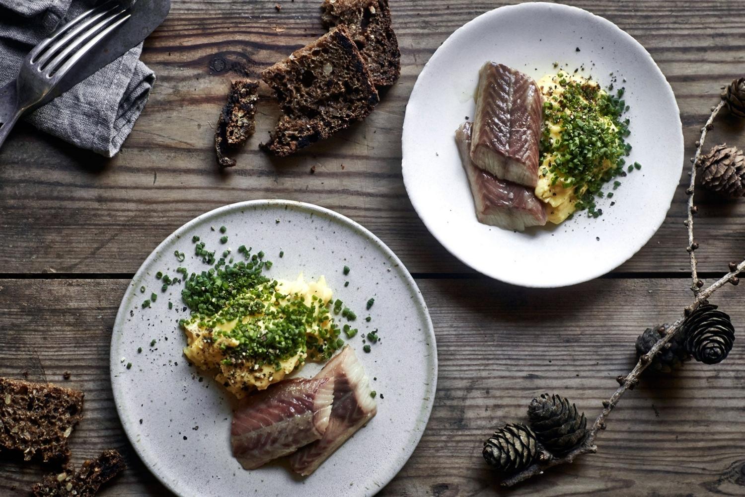 roeraeg-til-aal-opskrift