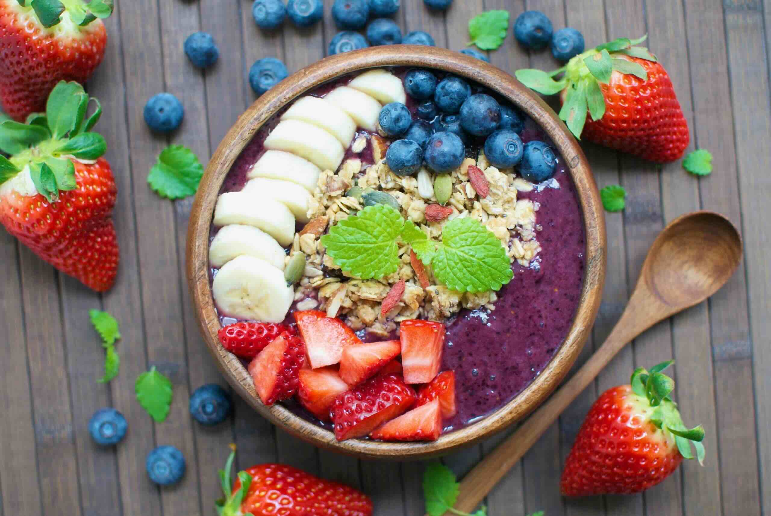 acai-bowl-opskrift