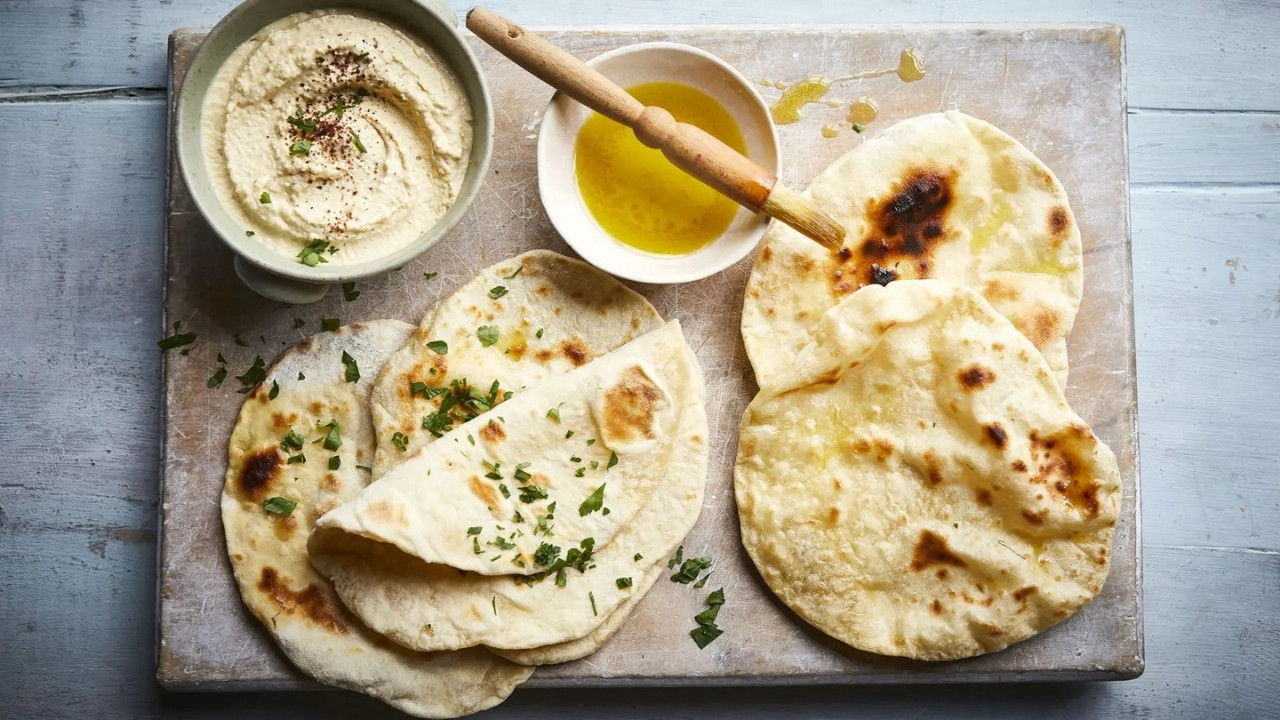 fladbroed-uden-gaer-opskrift