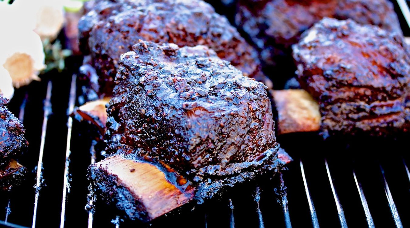 short-ribs-opskrift