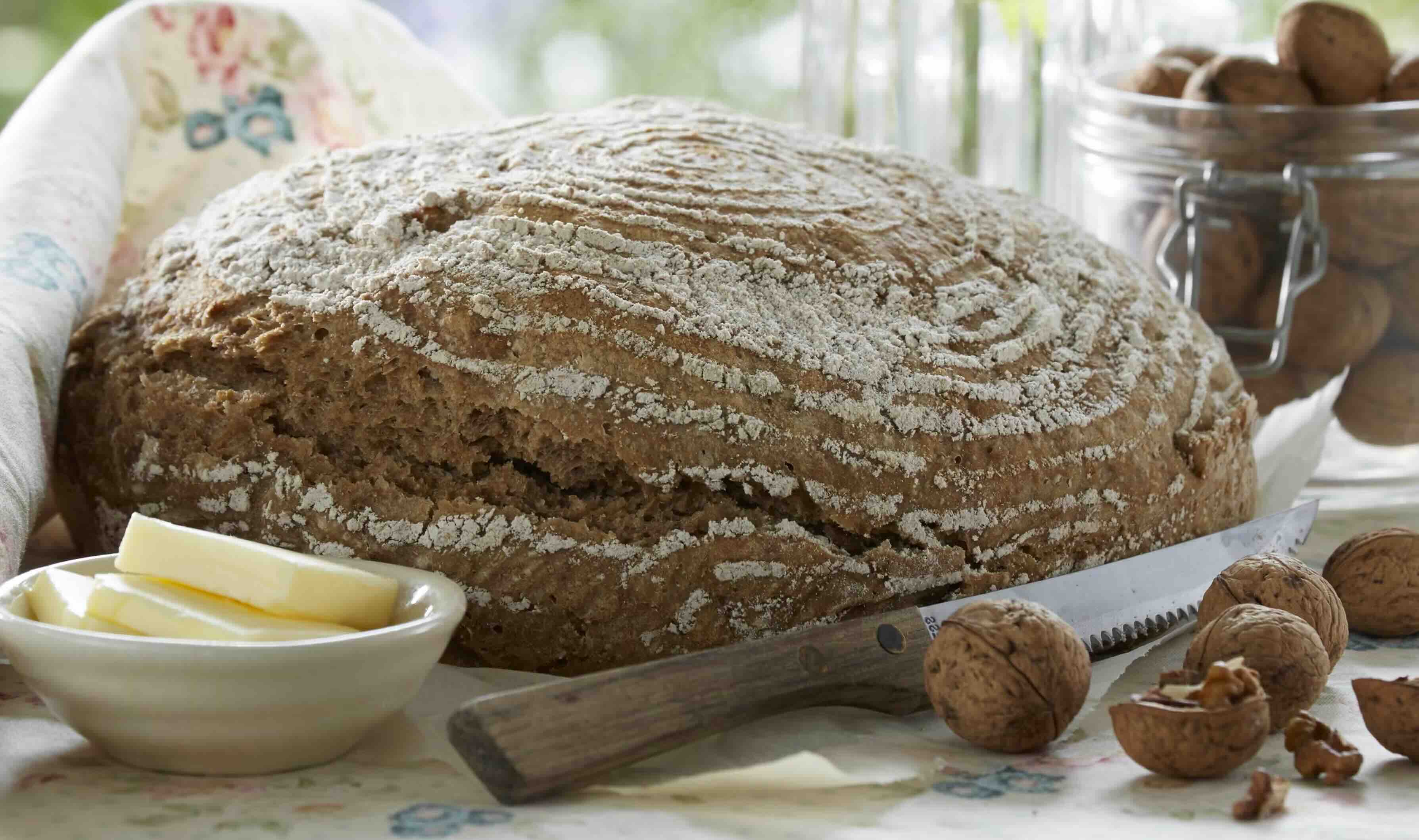 valnoeddebroed-opskrift